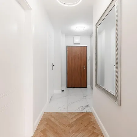 Lumina I 2-rooms Near Park Skaryszewski I Balcony I Parking Lejlighed